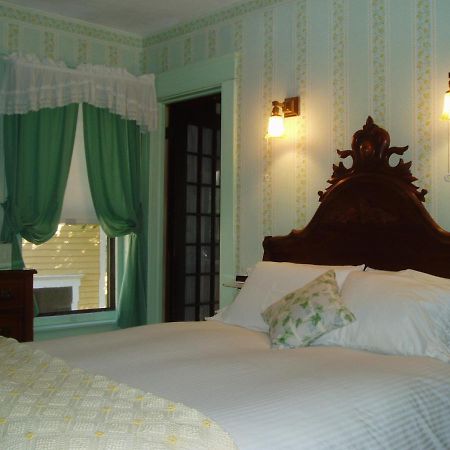 Rosewood Inn คอร์นิง ภายนอก รูปภาพ