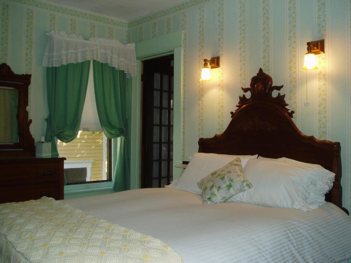 Rosewood Inn คอร์นิง ภายนอก รูปภาพ